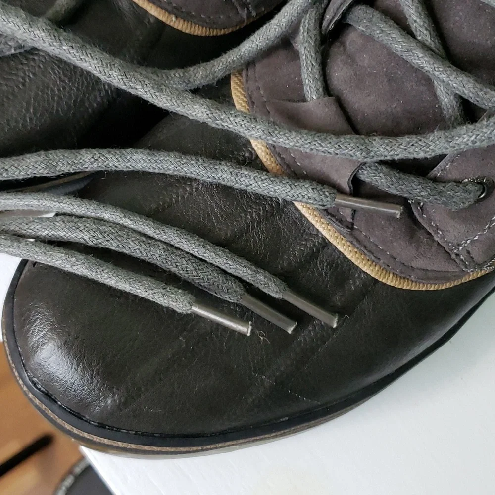 GLOBALWIN limited edition boots